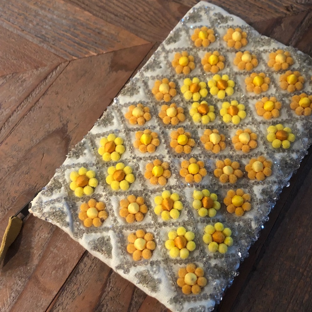 anthropologie pomflora pouch